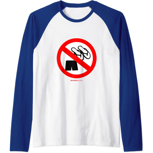 Panneau routier interdisant les sandales et les shorts drôle Raglan T-Shirt